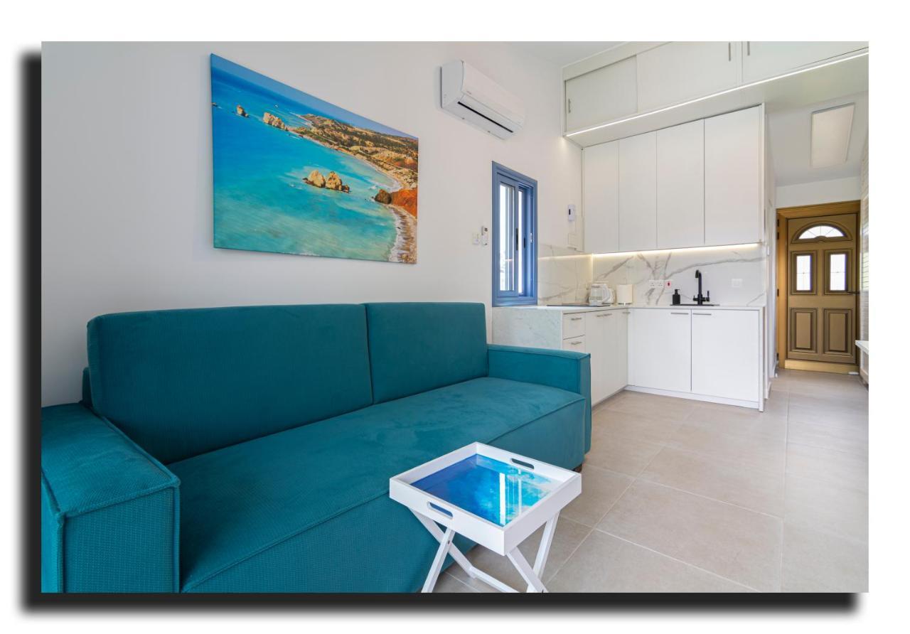 Cyprusmylove Paphos 外观 照片